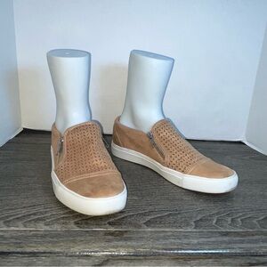 Report Tan Slip-On Loafers with Zipper. Alexa. Women’s 8.5. Pre-owned. Spots.